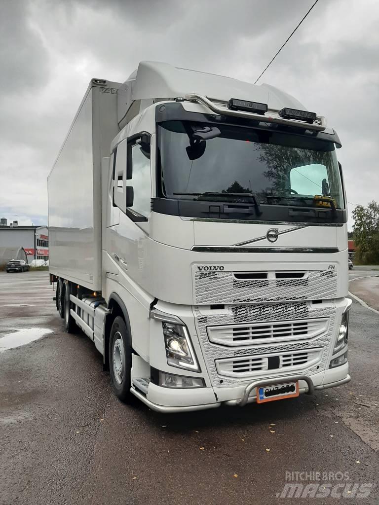 Volvo FH 13 شاحنات بدرجة حرارة قابلة للضبط