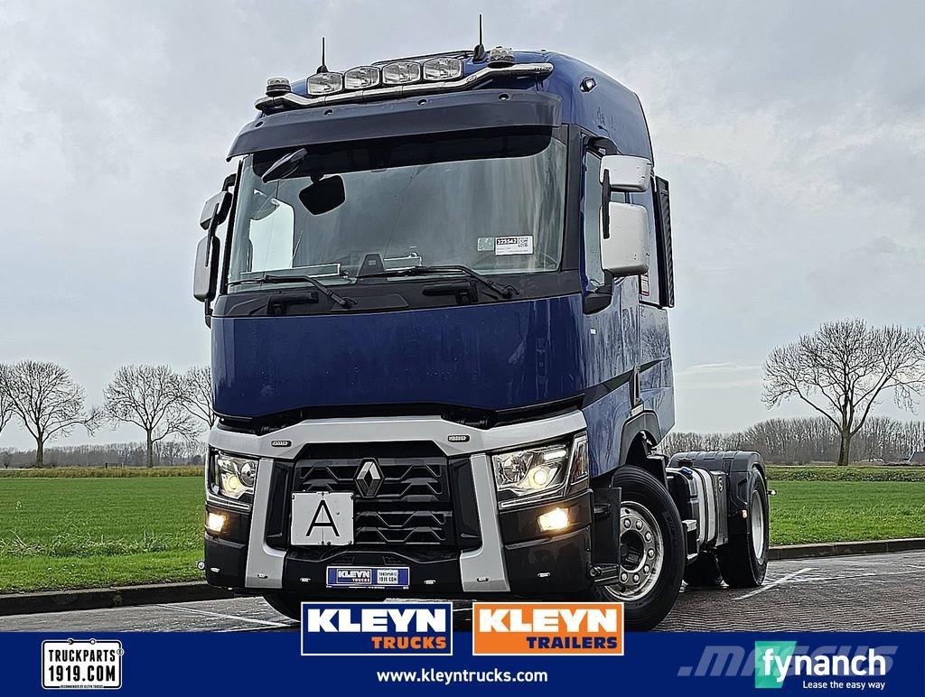 Renault T 440 وحدات الجر