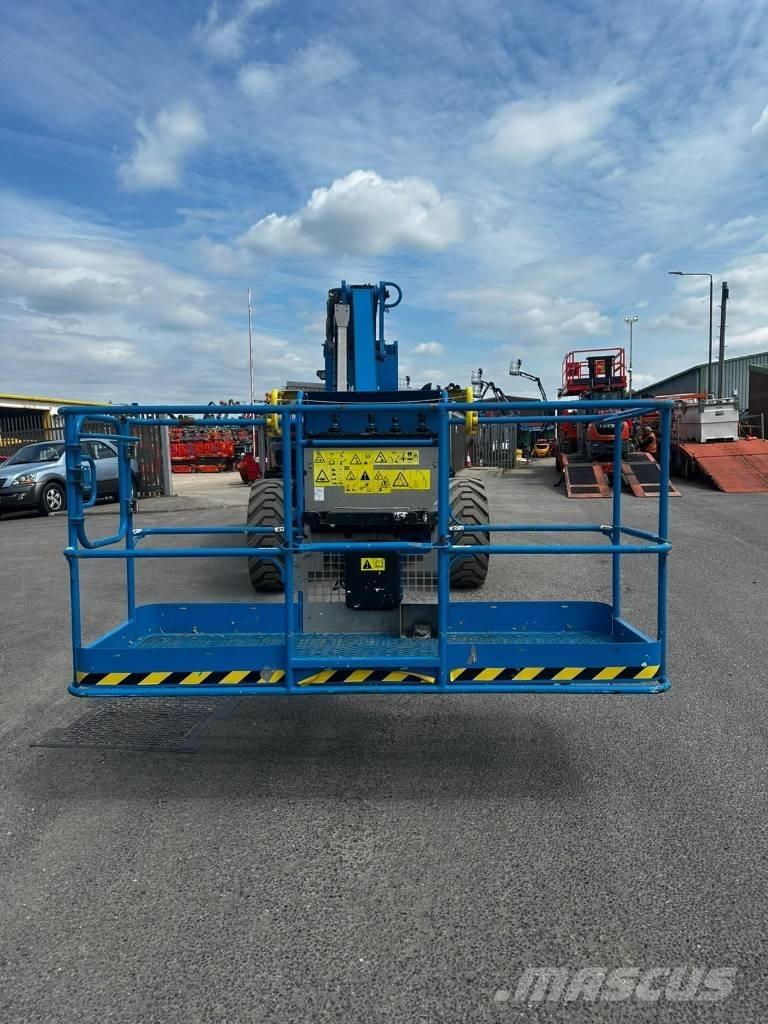 Genie ZX 135/70 رافعات سلة مفصلية