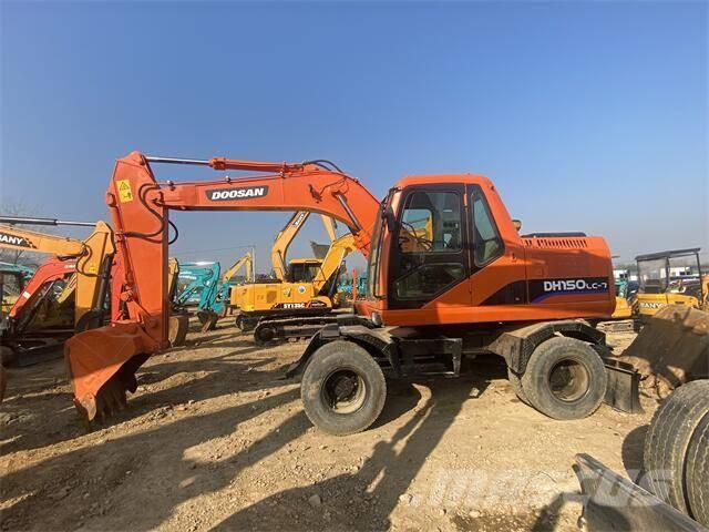Doosan DH150LC-7 حفارات زحافة