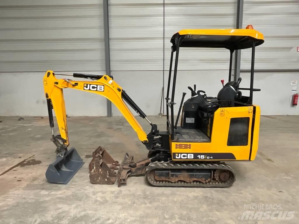 JCB 15 C-1 حفارات صغيرة أقل من 7 طن (حفارات صغيرة)