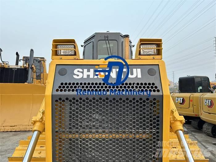 Shantui SD 16 بلدوزرات مجنزرة