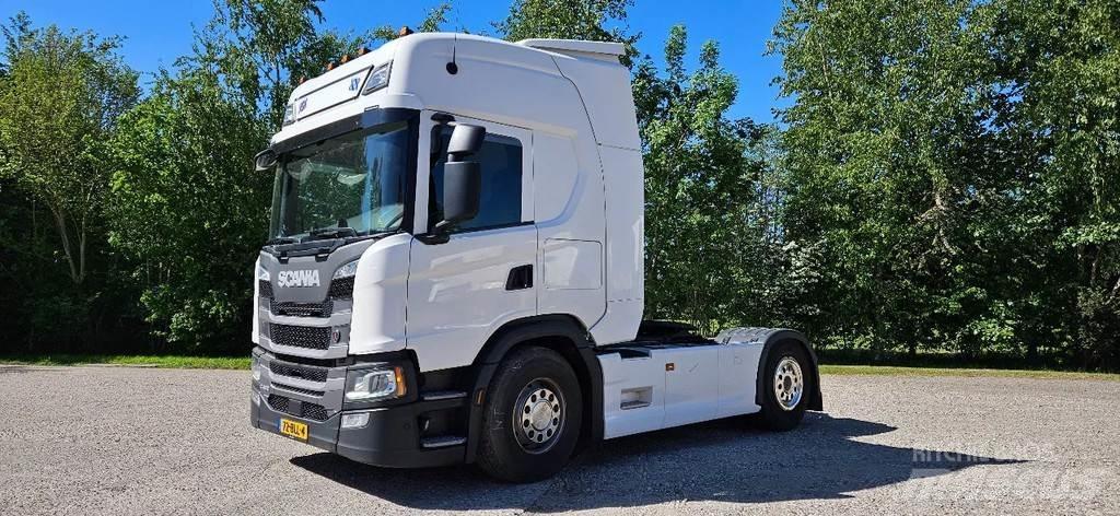 Scania G450 وحدات الجر