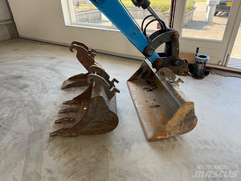 Wacker Neuson EZ 38 حفارات صغيرة أقل من 7 طن (حفارات صغيرة)