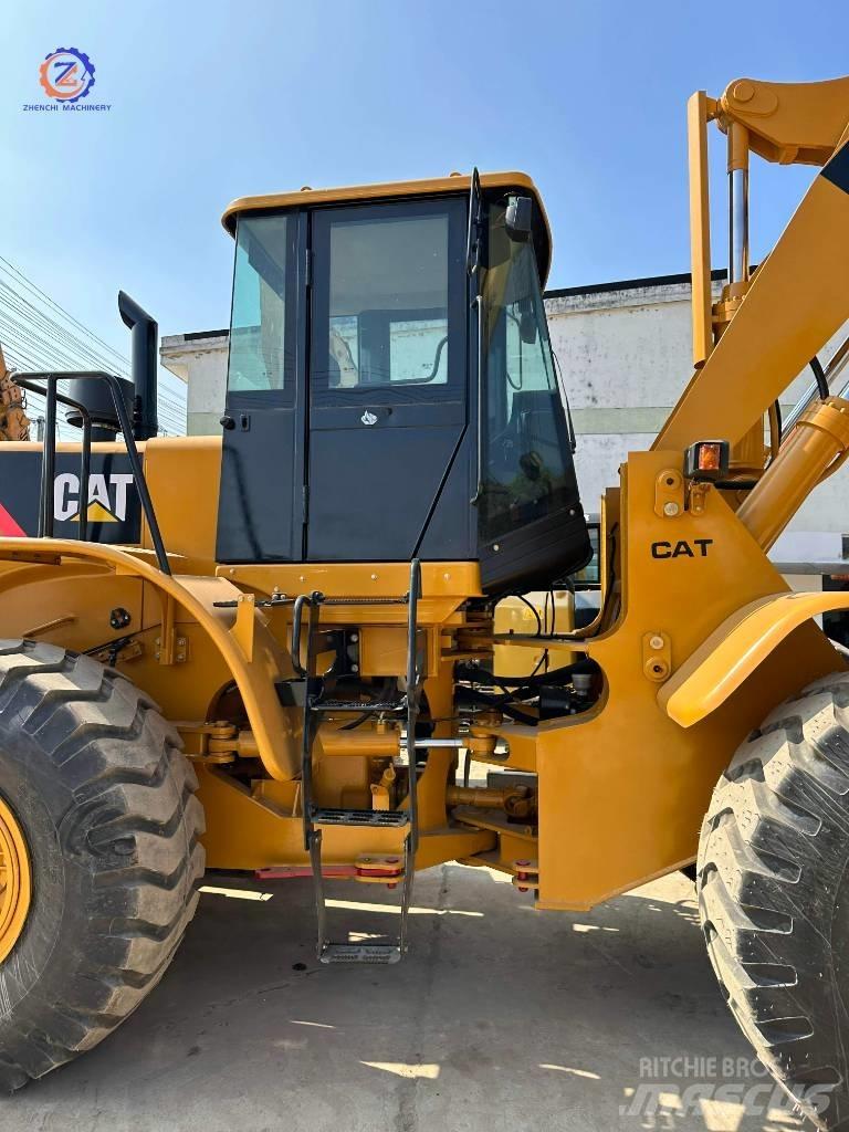 CAT 966 L لوادر بعجل