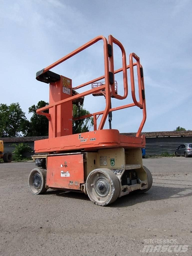 JLG 1230 ES رافعات السارية الرأسية