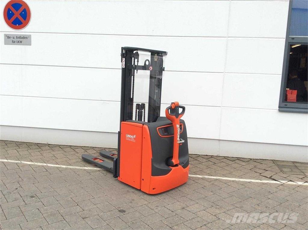 Linde L14 شاحنات مناولة ذاتية الدفع