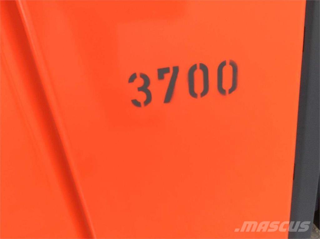 Linde L14 شاحنات مناولة ذاتية الدفع