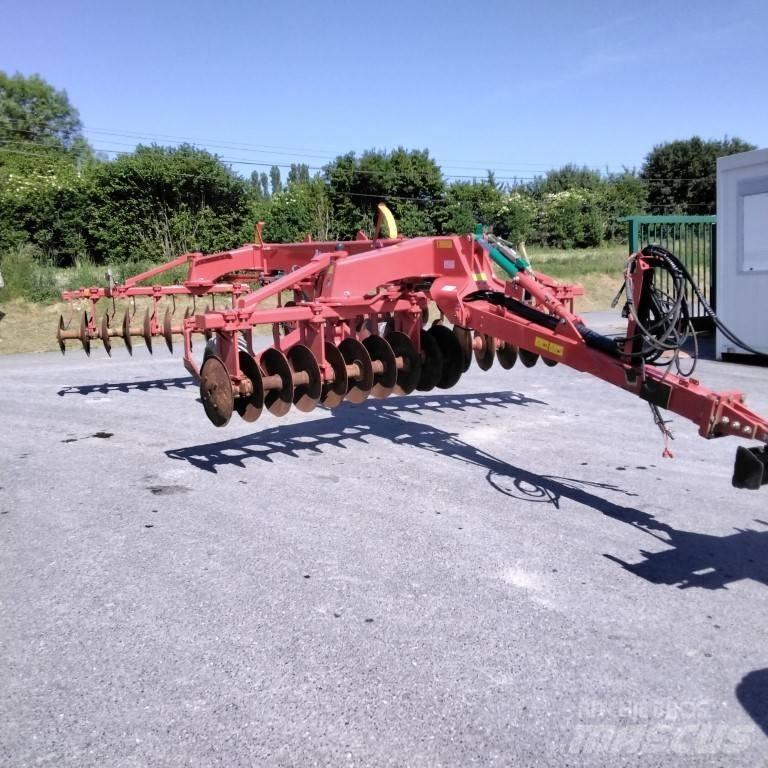 Kverneland VISIO 200 زحافات ساحقة