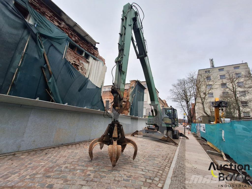 Sennebogen 835 M مناولات المخلفات / مناولات صناعية