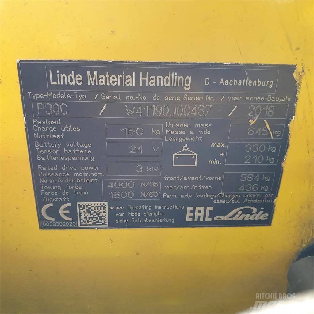 Linde P30C شاحنة قاطرة