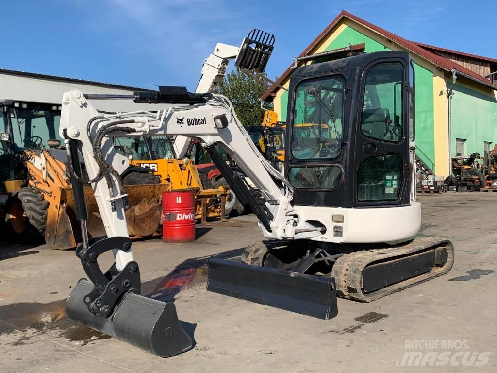 Bobcat 425 حفارات صغيرة أقل من 7 طن (حفارات صغيرة)