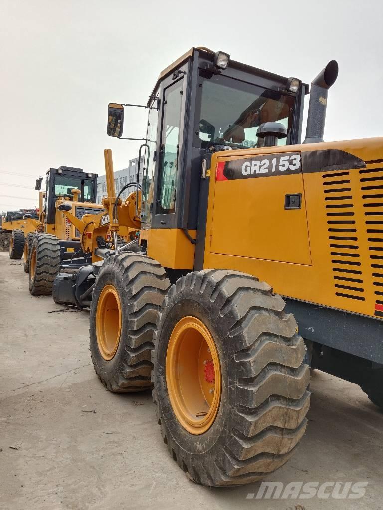 XCMG GR 2153 معدات تمهيد الطرق