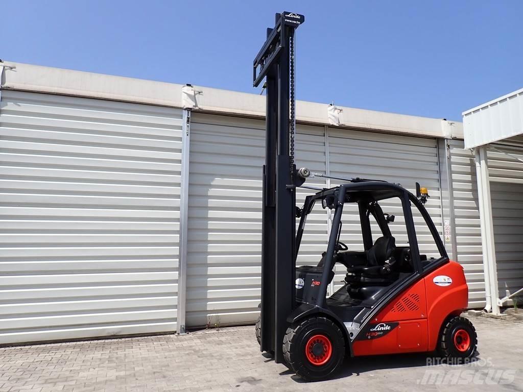 Linde H30D شاحنات الديزل