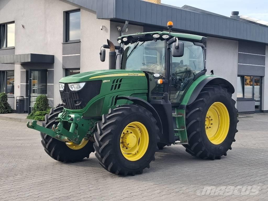 John Deere 6150 R الجرارات