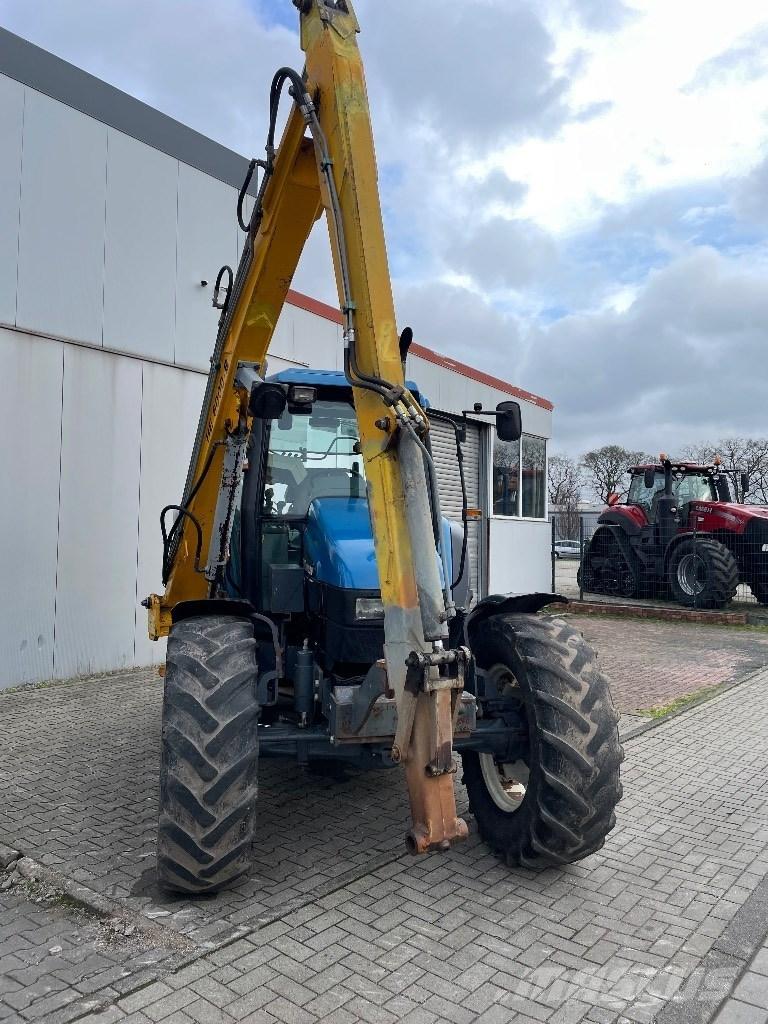 New Holland TS 100 الجرارات