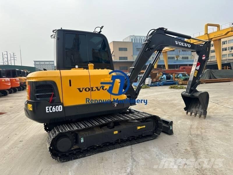 Volvo EC 60 D حفارات صغيرة أقل من 7 طن (حفارات صغيرة)