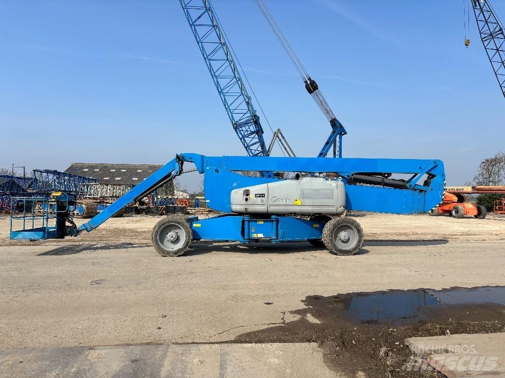 Genie ZX 135/70 رافعات سلة مفصلية