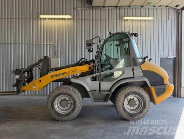 Kramer-allrad 680 لوادر بعجل