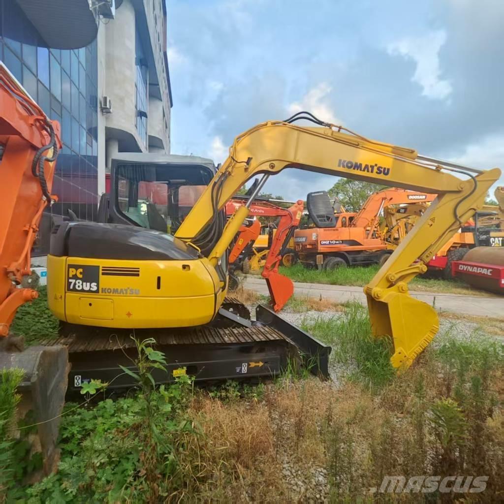 Komatsu PC 78 US حفارات زحافة