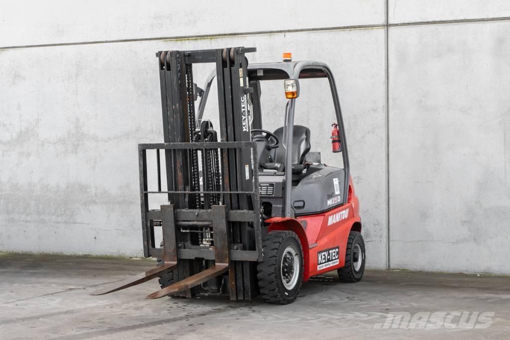 Manitou MI 25 D شاحنات الديزل