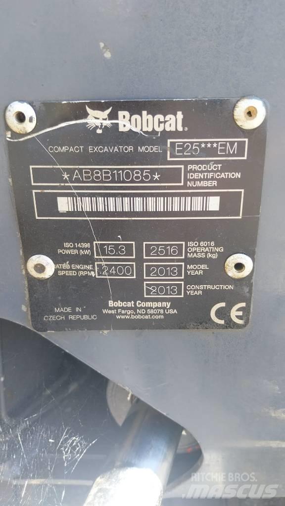 Bobcat E 25 حفارات صغيرة أقل من 7 طن (حفارات صغيرة)