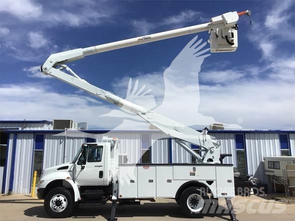 Altec AA755L المنصات الهوائية المثبتة على شاحنة