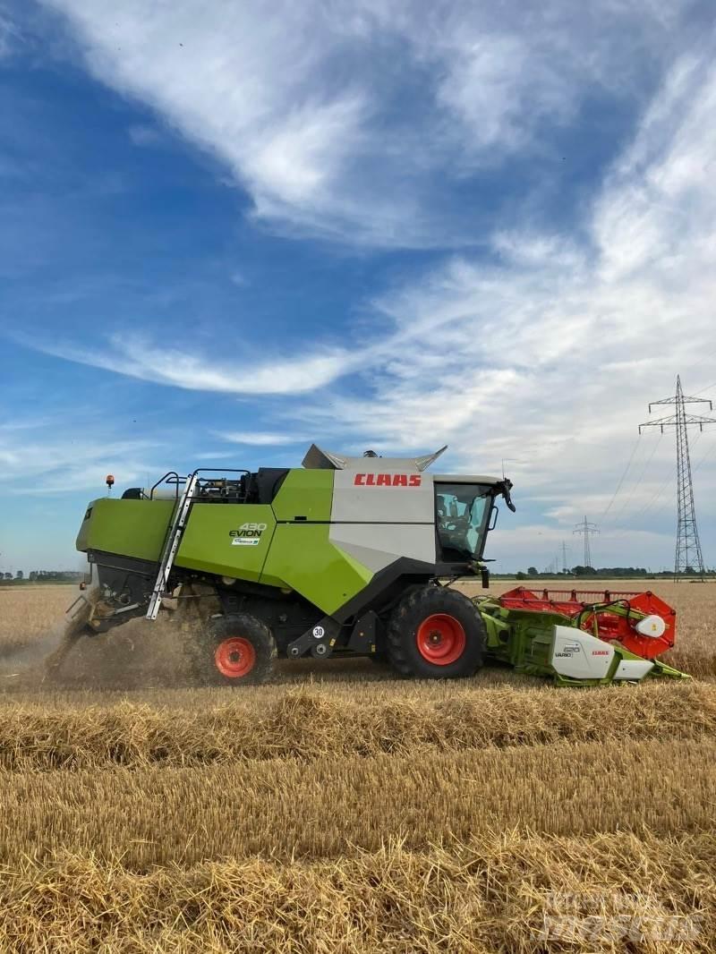 CLAAS Evion 430 حصادات