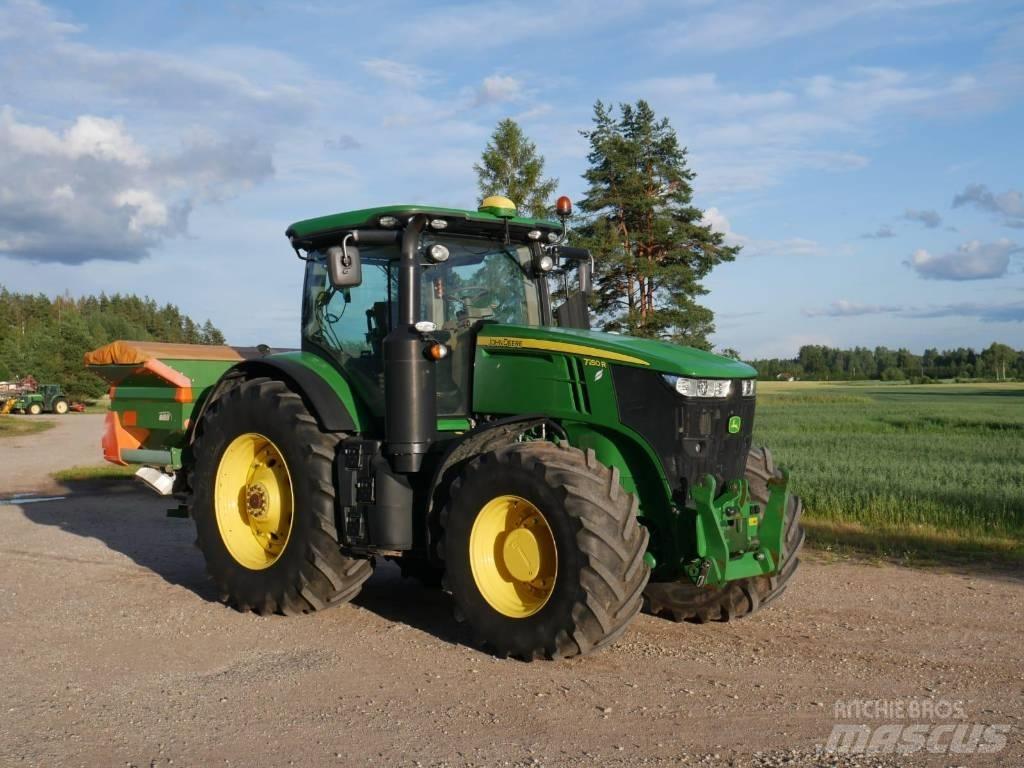 John Deere 7250 R الجرارات