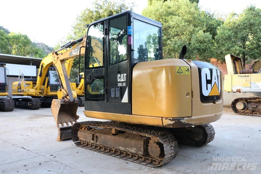 CAT 305.5 حفارات صغيرة أقل من 7 طن (حفارات صغيرة)