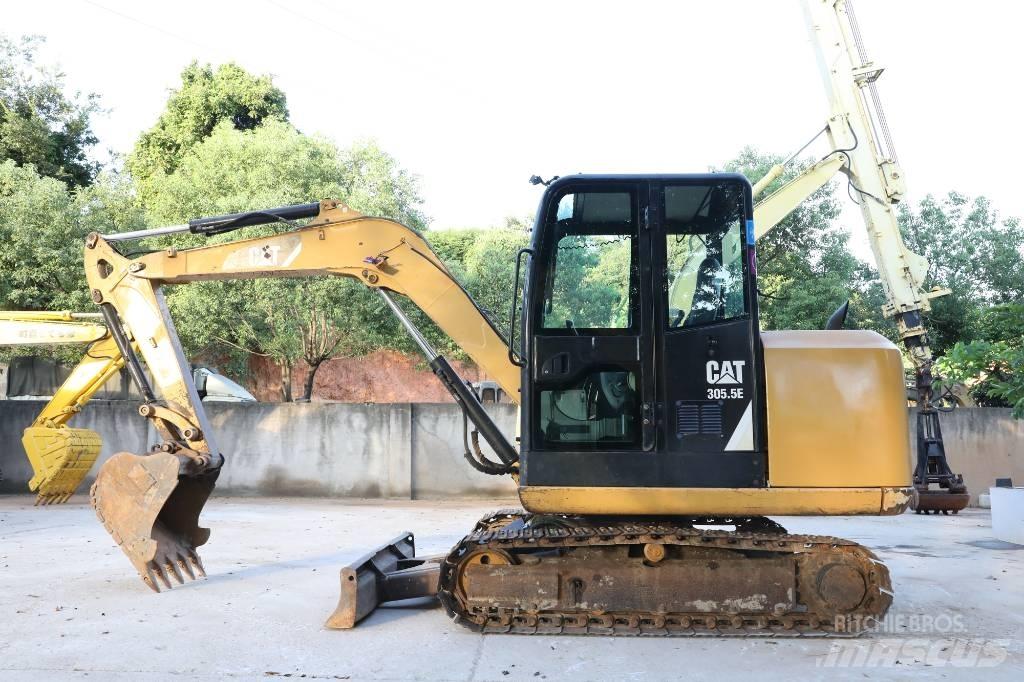 CAT 305.5 حفارات صغيرة أقل من 7 طن (حفارات صغيرة)