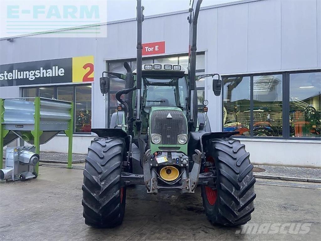 Fendt 820 vario الجرارات