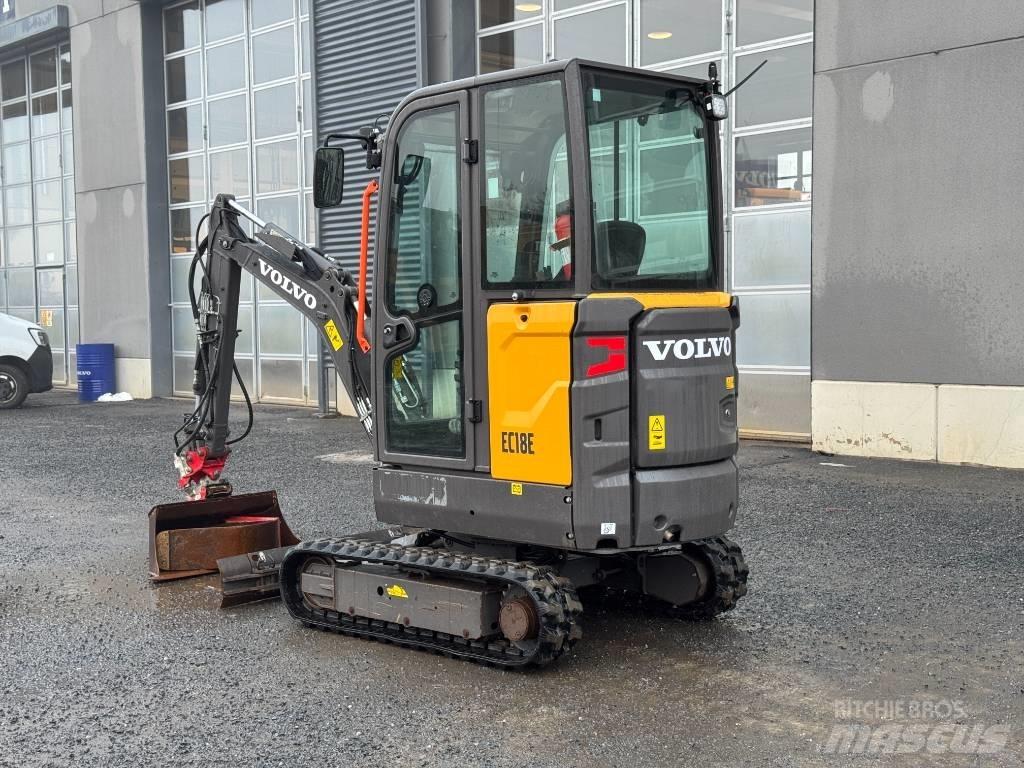 Volvo EC 18 E حفارات صغيرة أقل من 7 طن (حفارات صغيرة)