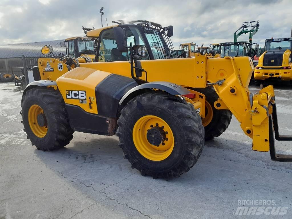 JCB 560-80 مناولات متداخلة