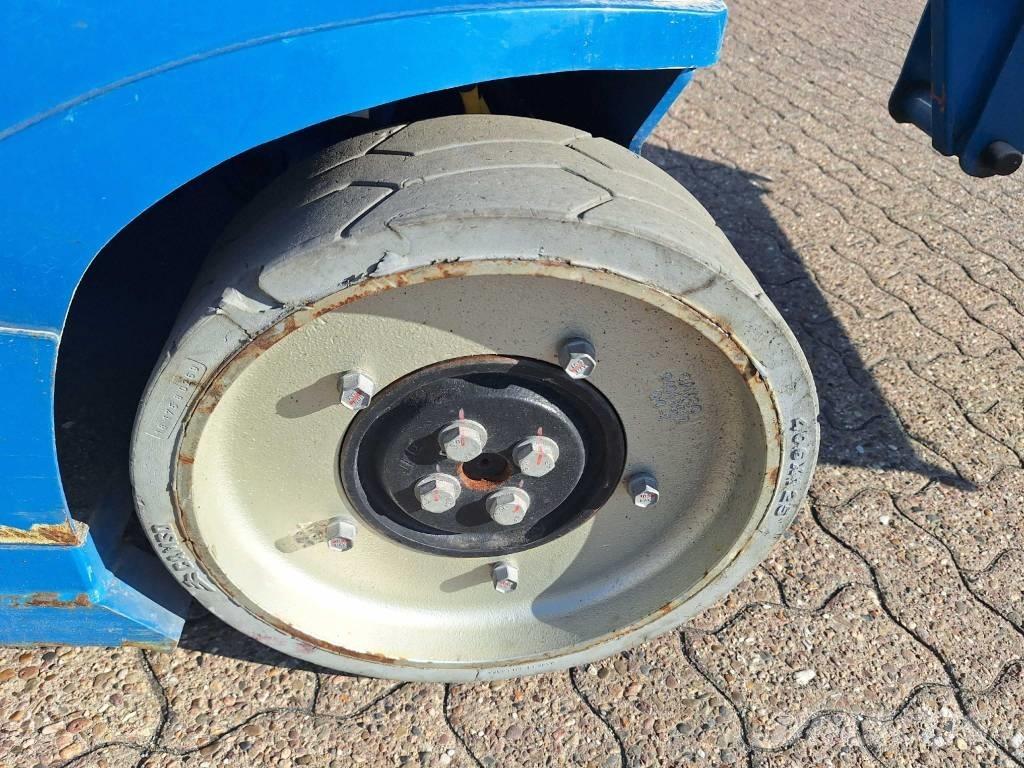 JLG Toucan 10 E-L رافعات ومنصات أخرى