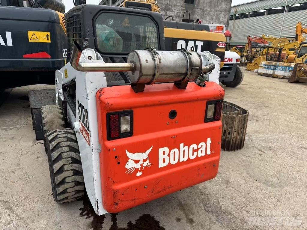 Bobcat S 160 لوادر انزلاقية التوجيه