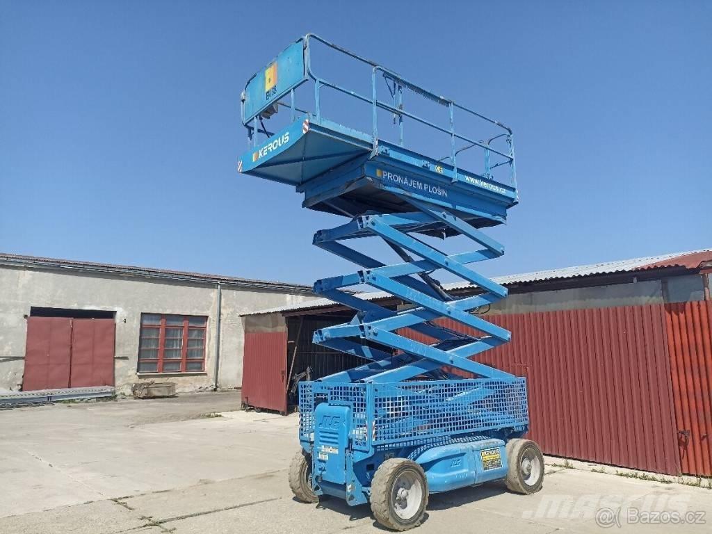JLG 4069 LE رافعات مقصية الشكل