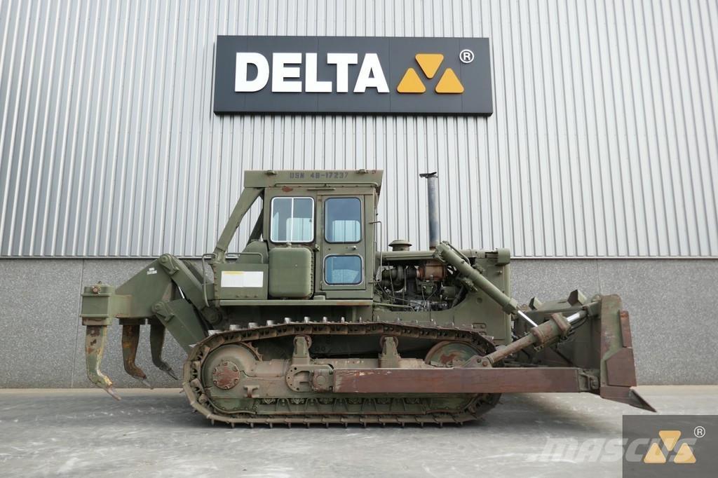 CAT D7G Ex-army بلدوزرات مجنزرة