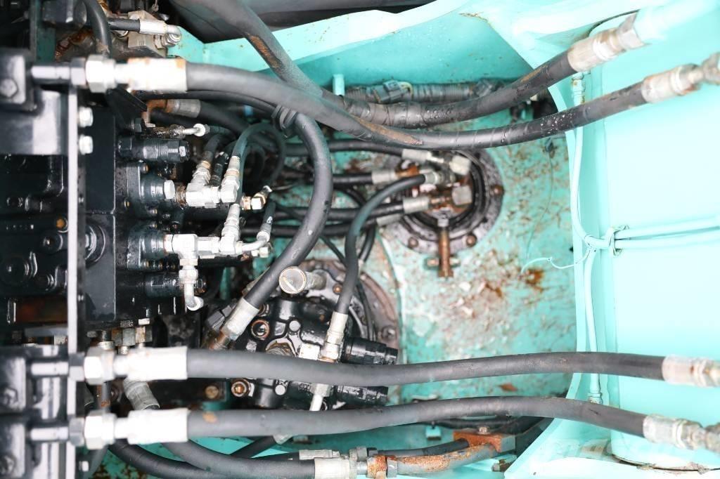 Kobelco SK 140 حفارات زحافة