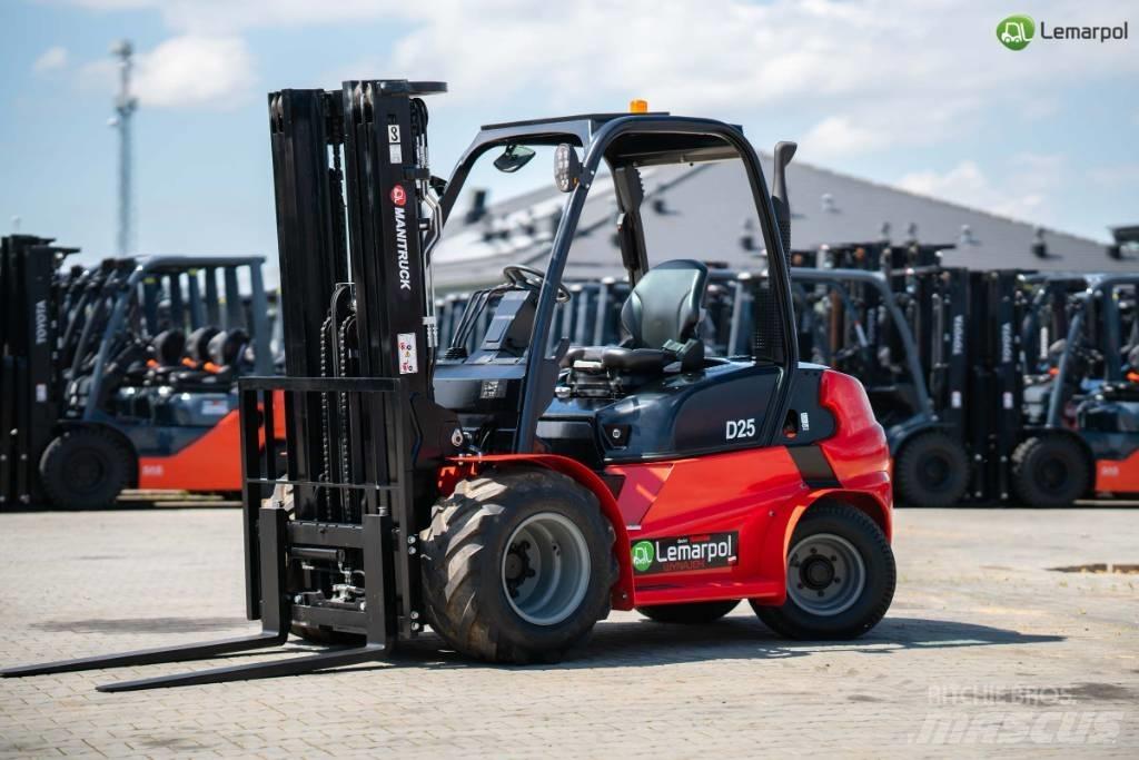 Manitou MI 30 D شاحنات LPG