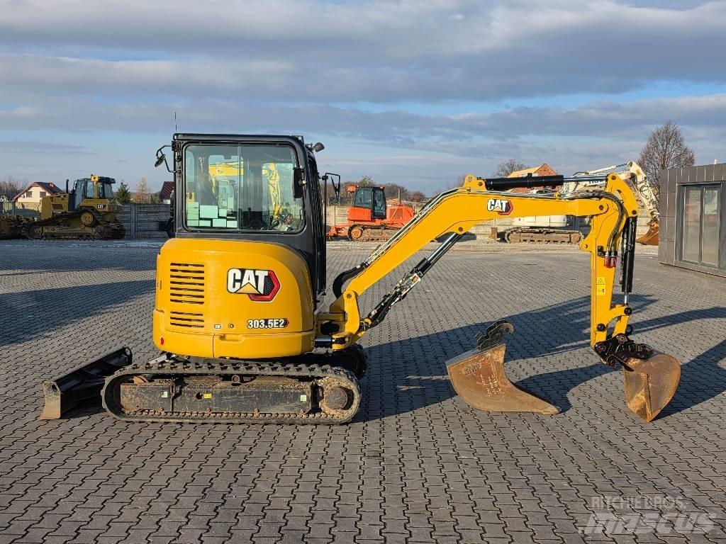 CAT 303.5 E CR 2 حفارات صغيرة أقل من 7 طن (حفارات صغيرة)
