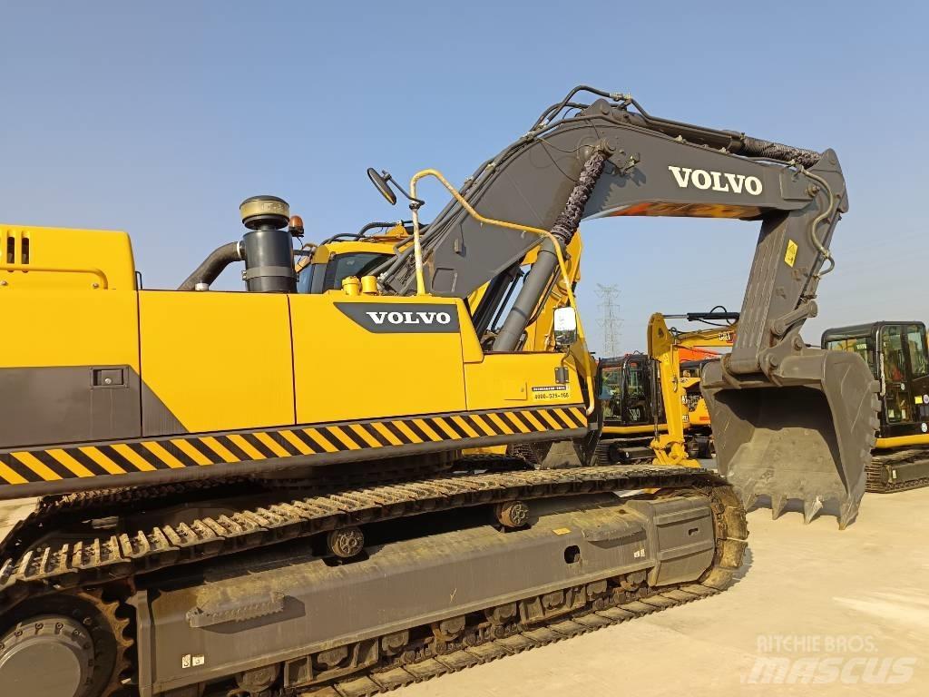 Volvo EC 480 D L حفارات زحافة