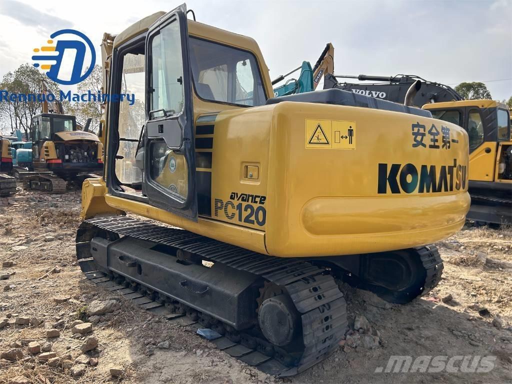 Komatsu PC 120 حفارات زحافة