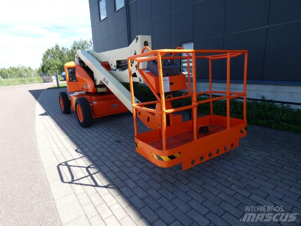 JLG E 45E  Bomlift رافعات سلة مفصلية