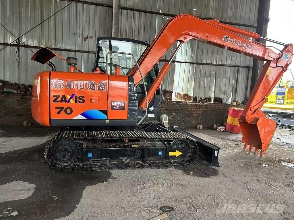 Hitachi ZX 70 حفارات صغيرة أقل من 7 طن (حفارات صغيرة)