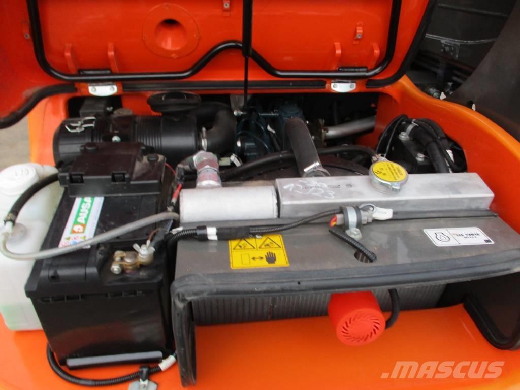 Ausa T144 HX4 (229) مناولات متداخلة