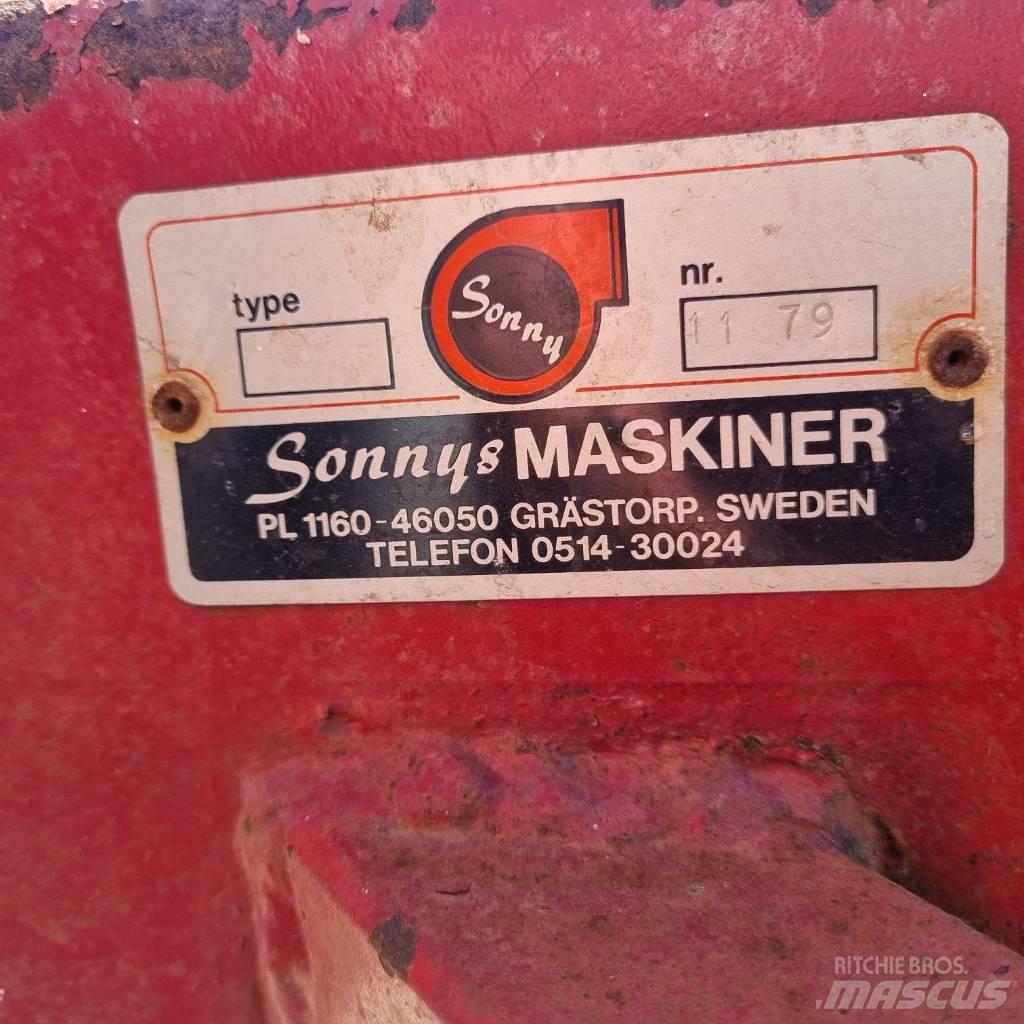 Sonnys Timmerkärra مقطورات أخرى