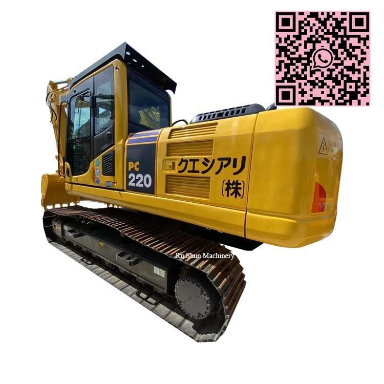 Komatsu PC 220-8 حفارات زحافة