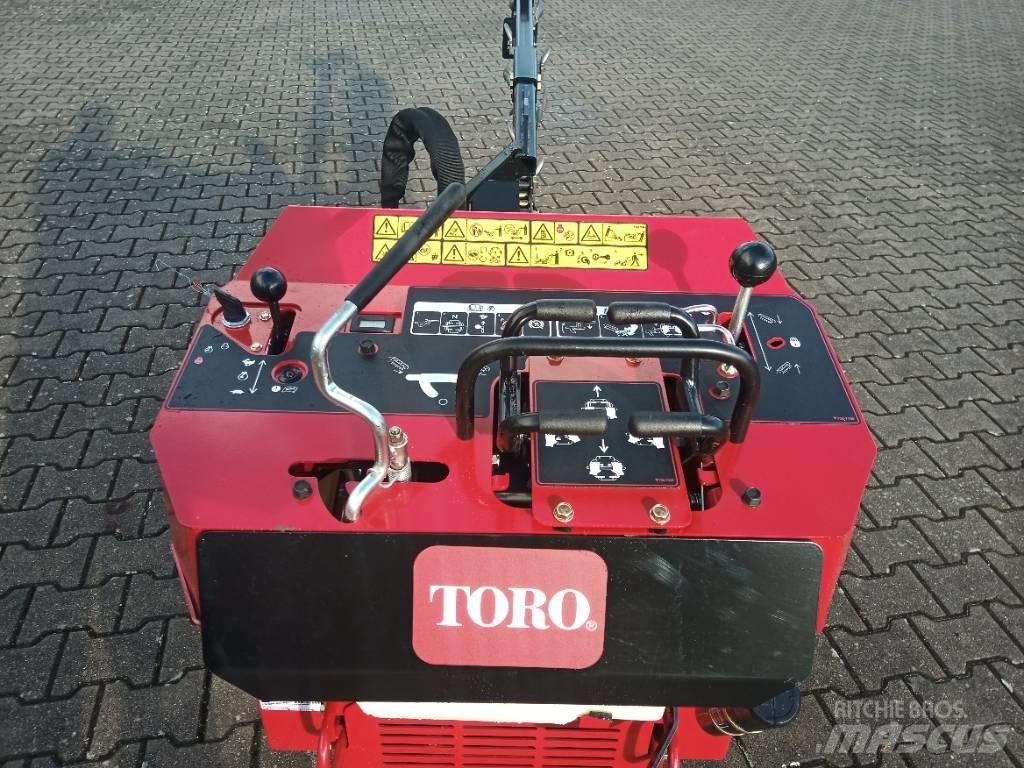 Toro TRX300 ماكينات حفر خنادق