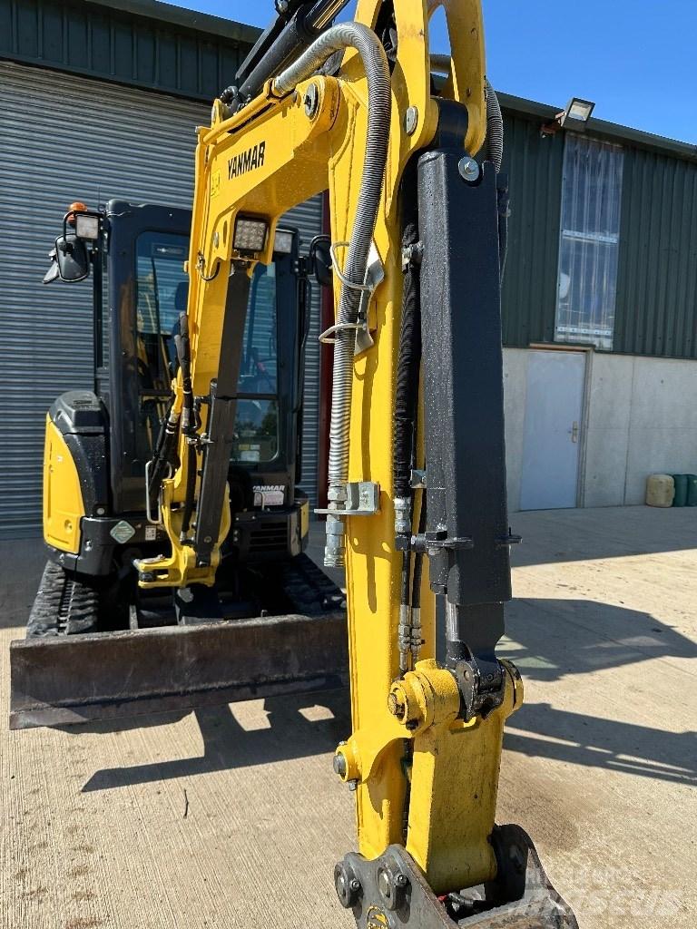 Yanmar voi33 حفارات صغيرة أقل من 7 طن (حفارات صغيرة)